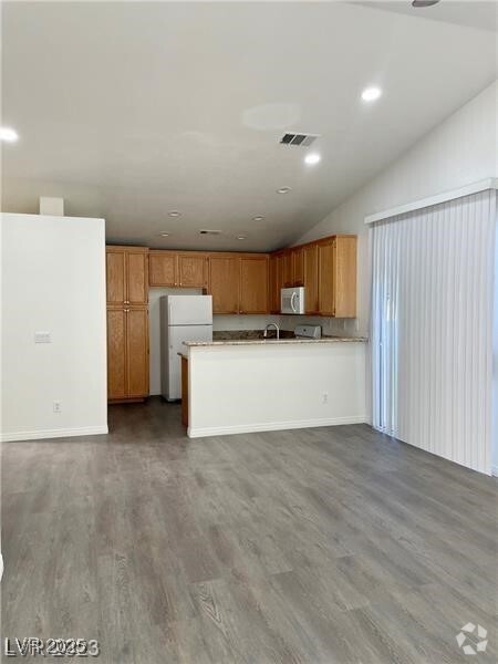 Building Photo - 7633 Sierra Paseo Ln Rental