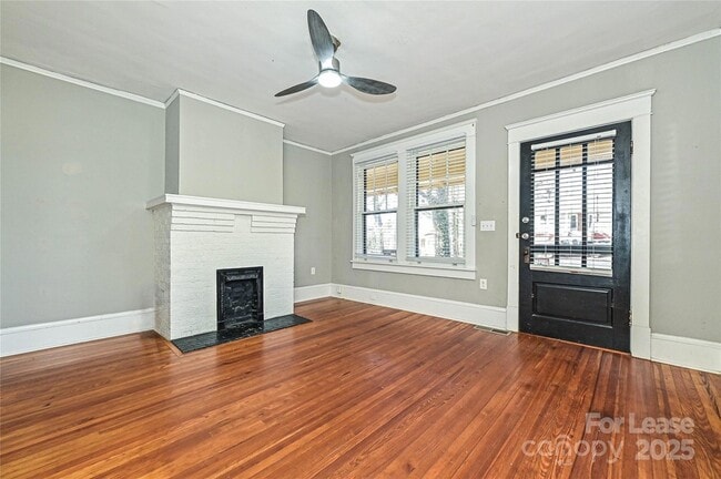 Photo - 1506 Nassau Blvd