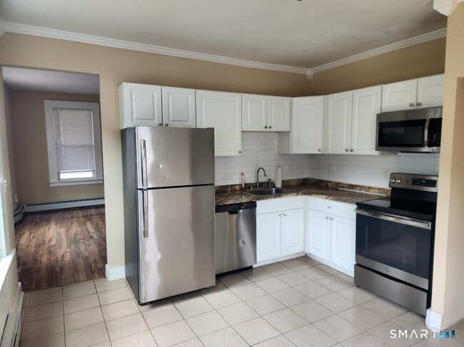 Photo - 368 Migeon Ave Unit 1