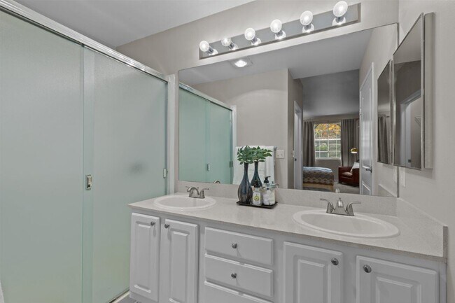 Photo - Keeler's Corner