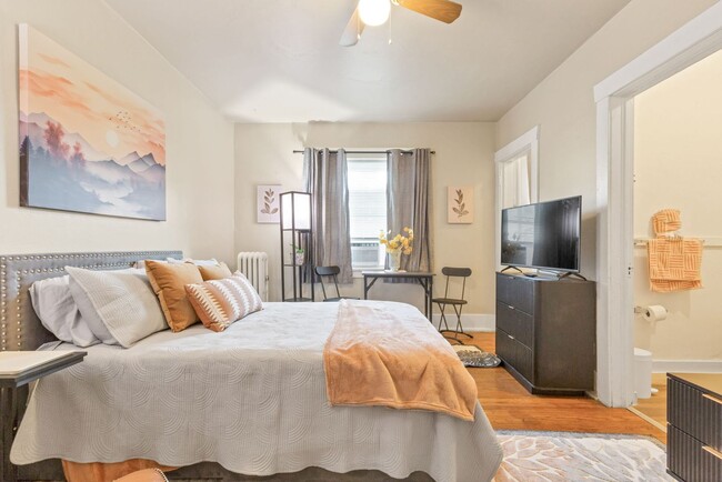 Photo - 1329 N Grant St Apartment Unit #G-29
