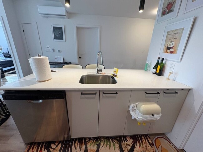 Photo - 110 Rue Nancy-Elliott Unit Condo