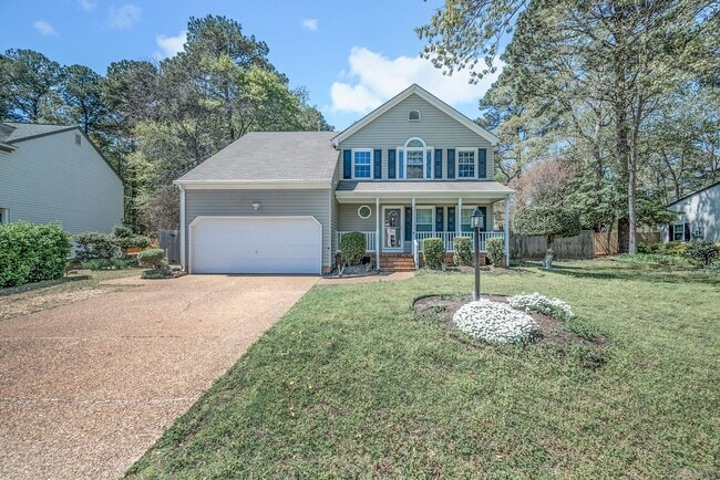 Photo - 304 Lynn's Way Yorktown VA 23962: Freshly Painted Updated Photos Coming !