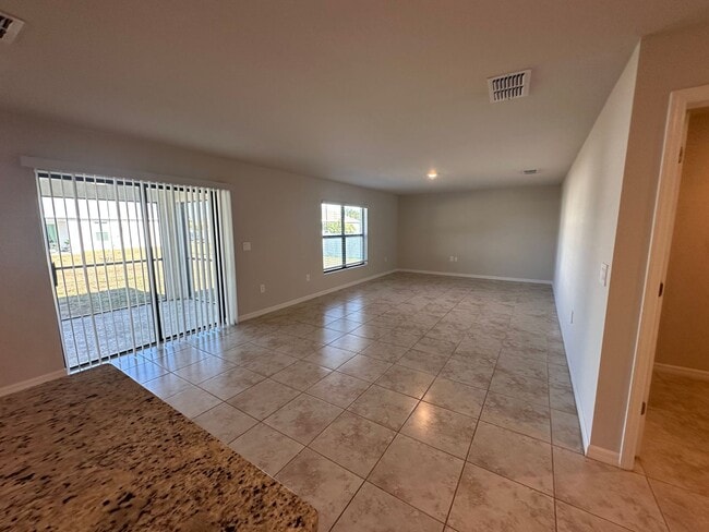 Photo - 3 Bedrooms 2 Bathrooms NW Cape Coral Home - AVAILABLE NOW!