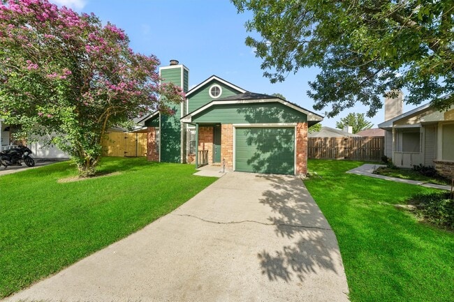 Building Photo - 9323 Goodmeadow Dr Rental