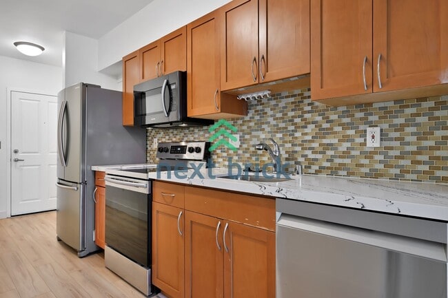 Photo - Charming Studio Condo in the Heart of Bellevue – Perfectly Cozy 422 Sq Ft Space! Unit A310