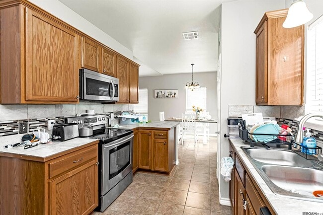 Photo - 23592 Country Manor Ave