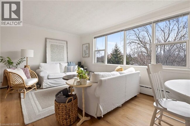 Photo - 2054 Courtland Dr Unit 405