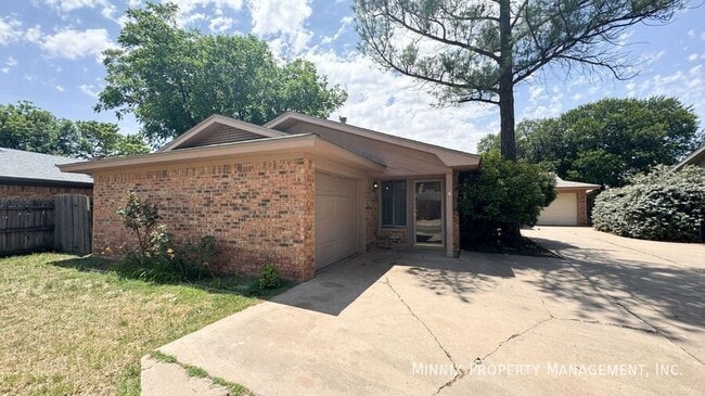 Photo - 4427 75th Dr