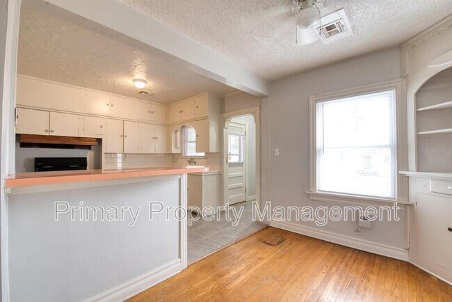 1132 N St Clair Ave