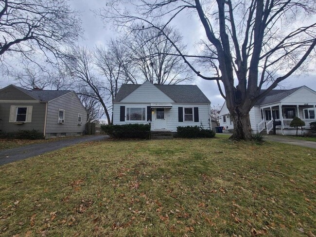 Photo - 1225 Lenore Ave House