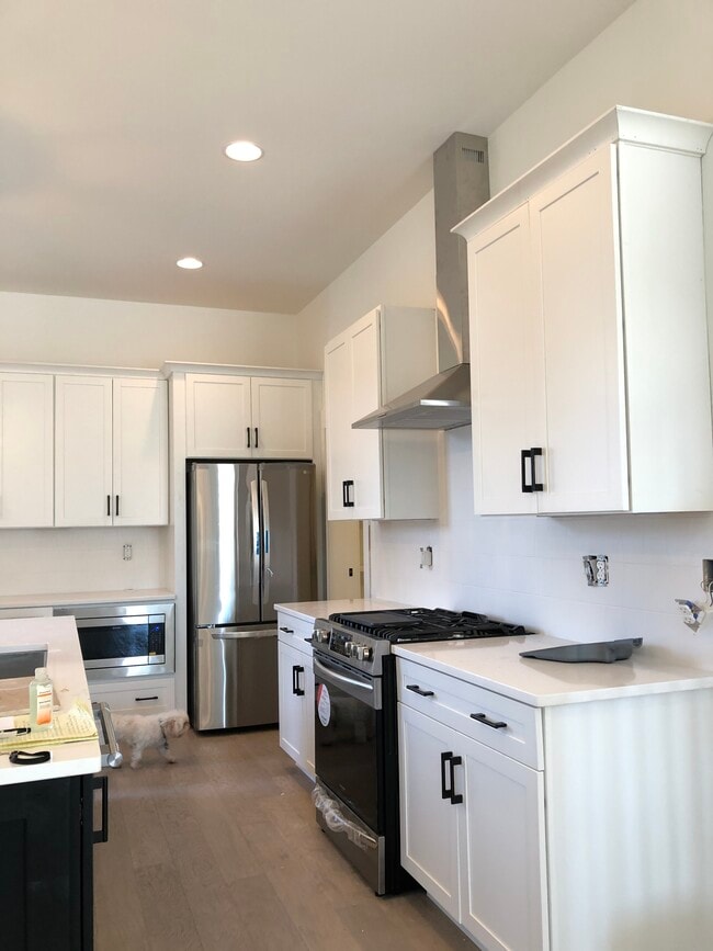 Photo - 924 Caruthers Ave