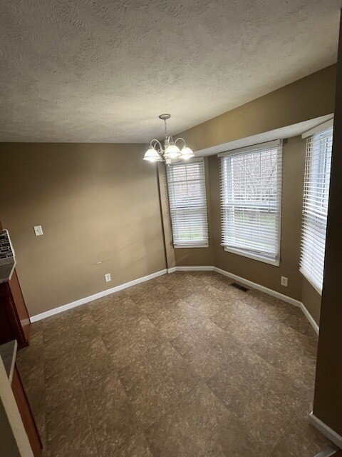 Photo - "Charming 3-Bedroom Home with 2 Full Baths on Grant Avenue!"