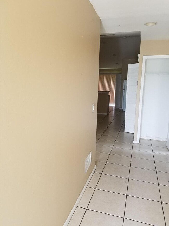 Photo - 4701-4703 13th St SW Unit 4703 13th St SW