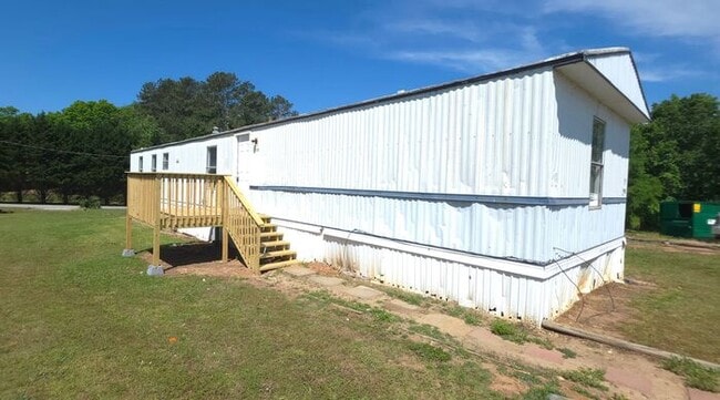 Building Photo - Spacious Dacula Mobile Home
