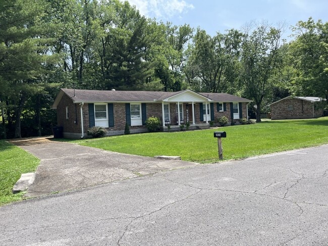 Photo - 2024 Forrest Green Dr Apartment