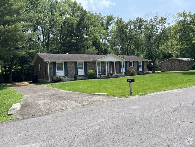 Building Photo - 2024 Forrest Green Dr Rental