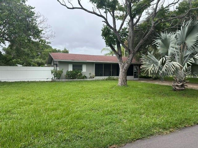 Building Photo - 2030 Healy Dr