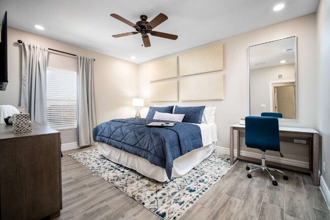 Photo - 3432 Gary Brewster Pl Unit B