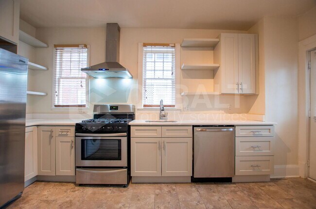 Photo - 735 Ponce De Leon Ct NE