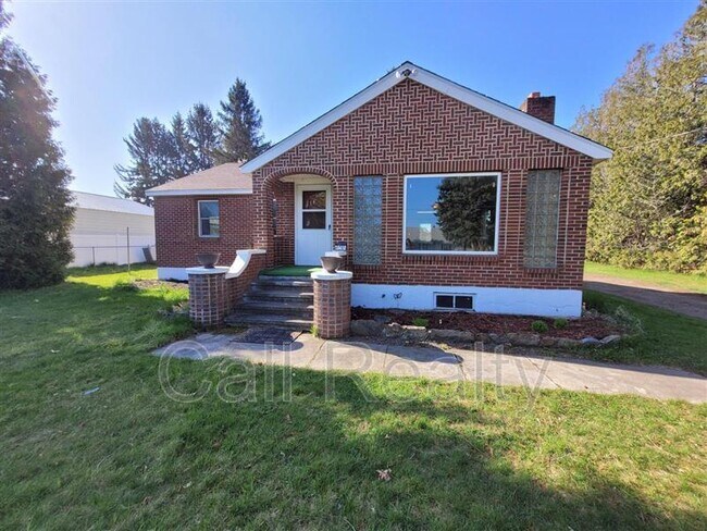 Photo - 18418 E 4th Ave