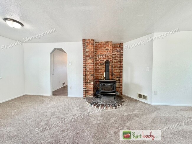 Photo - 5511 18th Ave S