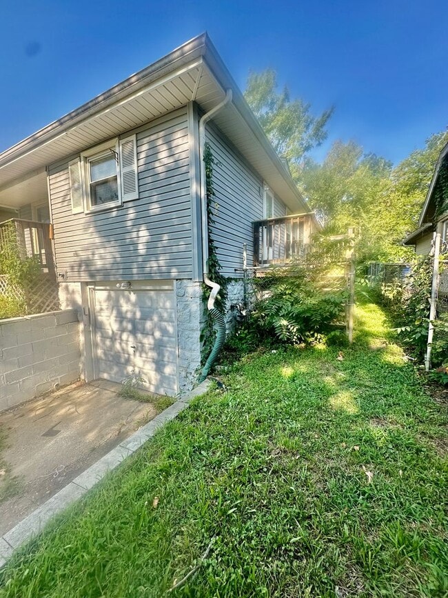 Photo - ***1/2 OFF FIRST MONTH’S RENT***Midtown 3 Bedroom 1 Bath Home For Rent