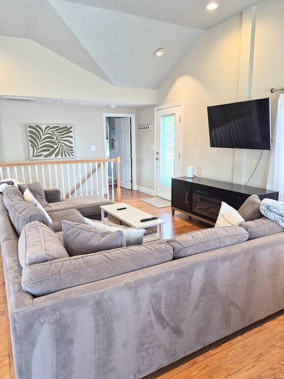 25 Ocean Dr