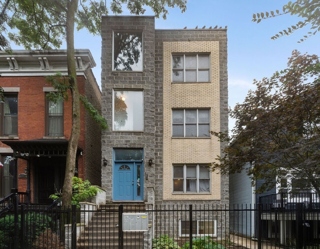 Building Photo - 1624 N Bell Ave Unit G Rental