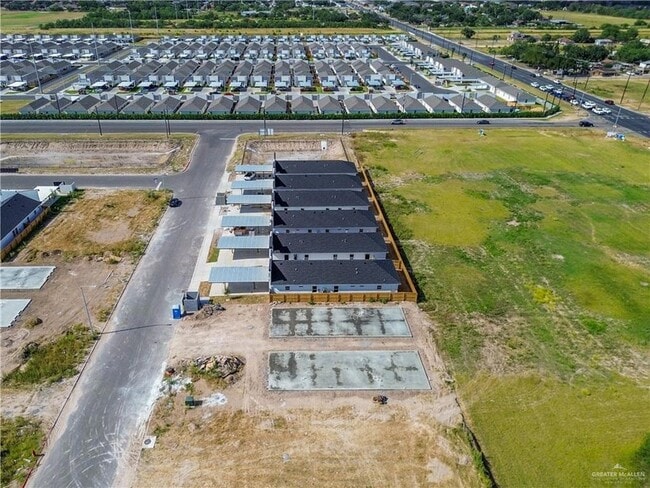 Photo - 700 N Alexandrite Ave Unit 4