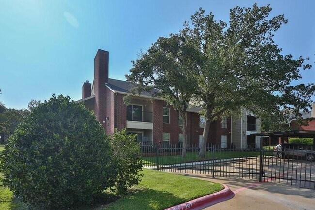 Photo - 200 Bear Creek Dr Unidad b3