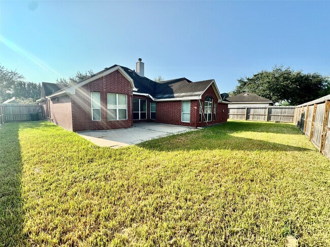 Photo - 2604 Hidden Creek Dr