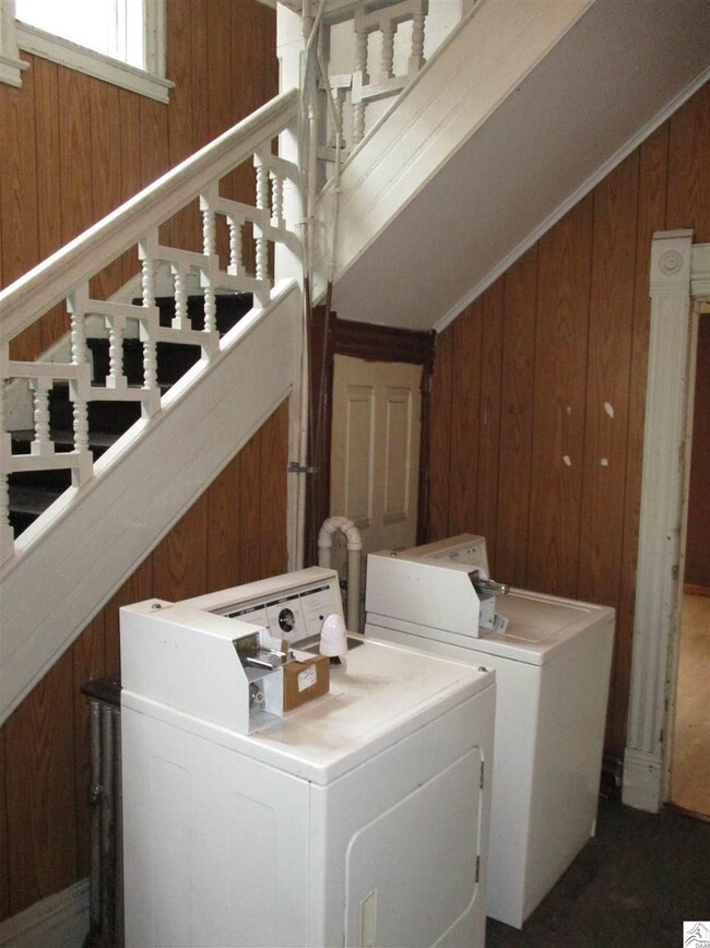 Washer/Dryer in Building - 205 E 3rd St Unit Apt3