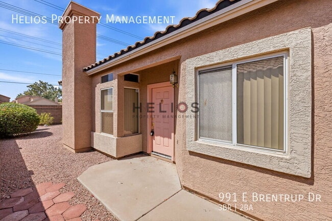 Photo - 991 E Brentrup Dr