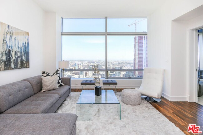 Photo - 900 W Olympic Blvd Unit 31E