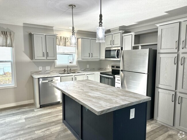 Building Photo - Single Family 3 Bedroom House for Rent @ H...