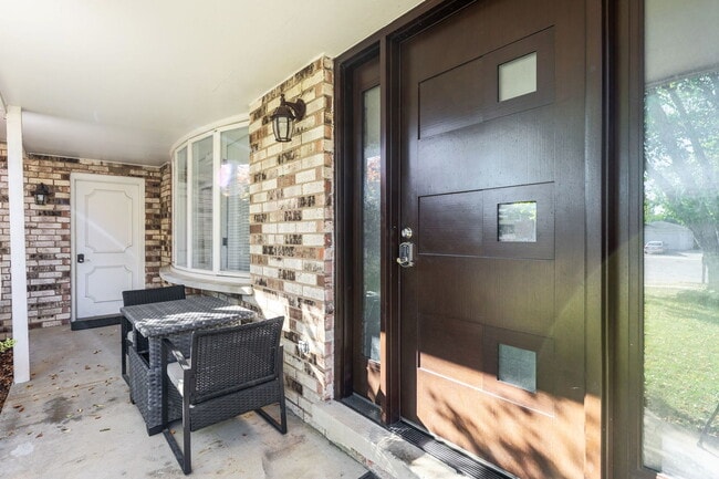 Photo - 1000 E Callero Cir