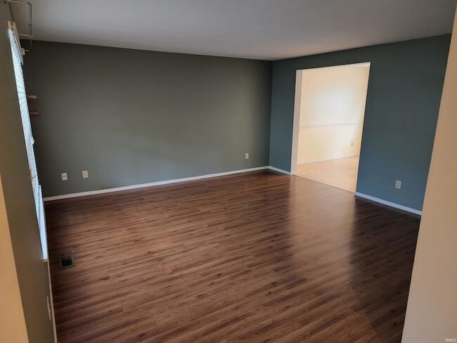 Photo - 3819 Claybridge Dr