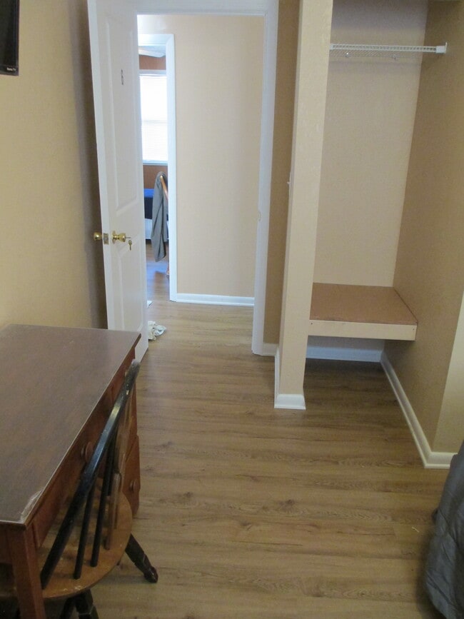 Photo - 702 Hughlett Ave