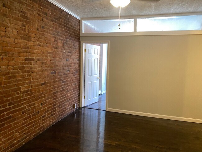 Photo - 618 Columbus Ave Unit 2