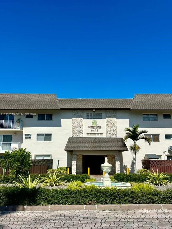 Building Photo - 8475 SW 94th St Unit 212E