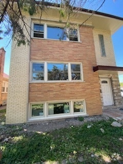 Building Photo - 7300 S Albany Ave Rental
