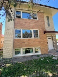 Photo - 7300 S Albany Ave House