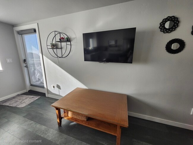 Photo - 2605 Nutmeg Ave Unidad A