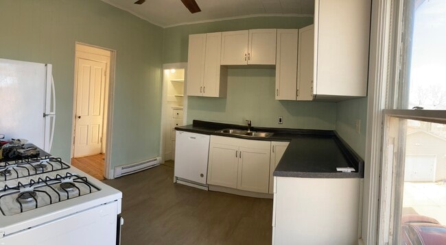 Photo - 425 Marcy St Unit 2nd. Floor