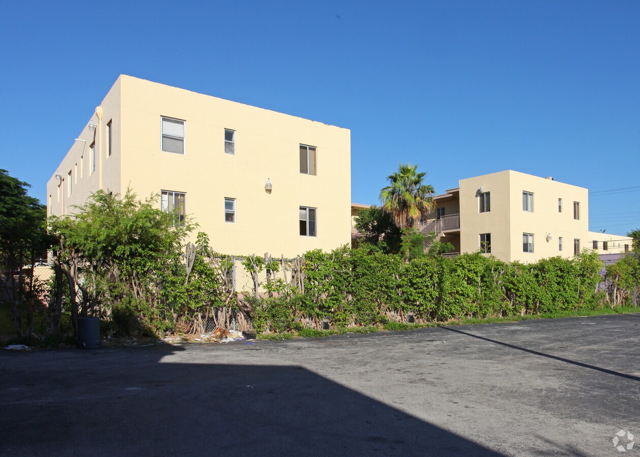 Photo - New Arena Square