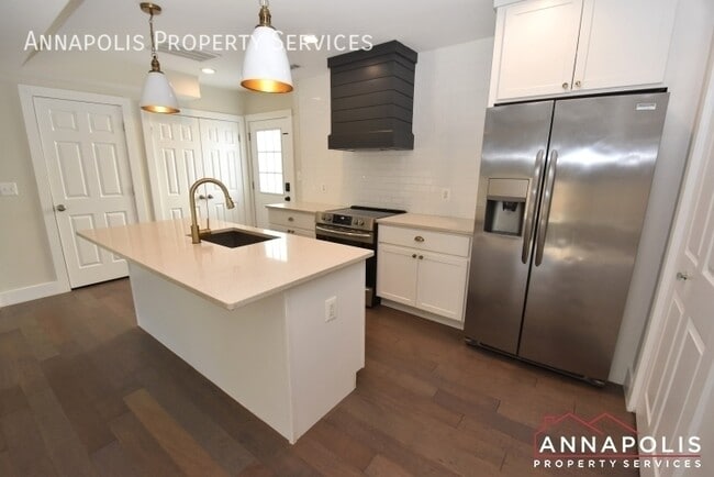 Photo - 1708 Chesapeake Dr