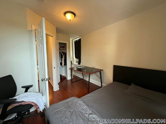 Photo - 70 Joy St Unit 16