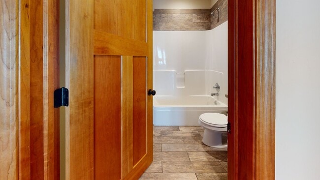 Photo - 1002 13th Ave SE Unit #1