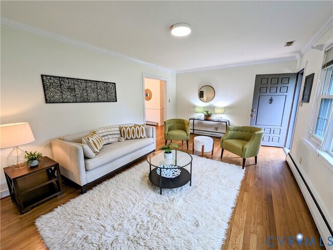 Photo - 8401 Bronwood Rd